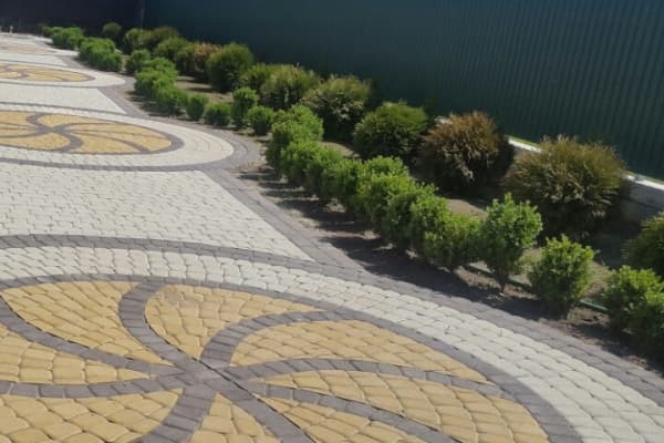 Укладка бруківки